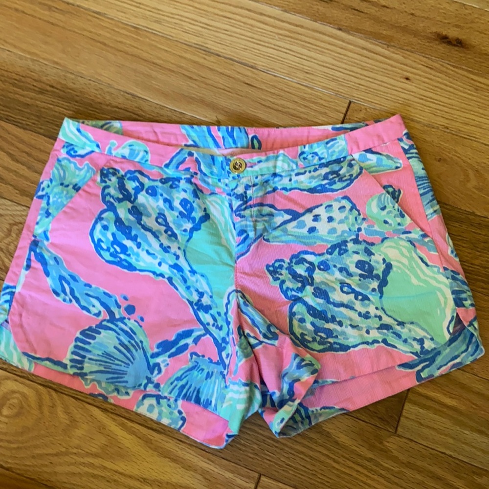 Lilly Pulitzer size 2 shorts